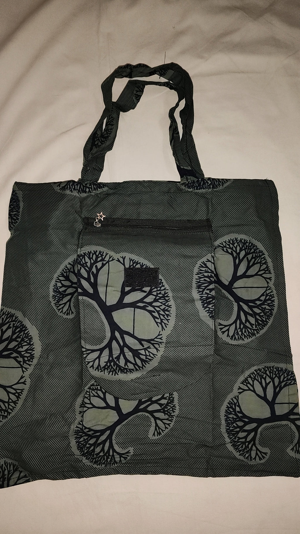 Sac de courses surprise forme enroulé